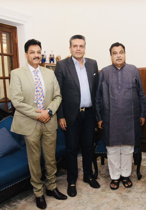 Dr Ranjeet Mehta (@ranjeetmehta) on Twitter photo We had the privilege of meeting Hon’ble Union Minister Shri Nitin Gadkari ji. Engaged in a meaningful dialogue on strengthening India’s industrial and transport ecosystem. Grateful for his visionary insights. <a href="/OfficeOfNG/">Office Of Nitin Gadkari</a> <a href="/MORTHIndia/">MORTHINDIA</a> #PHDCCI120Years <a href="/phdchamber/">PHD Chamber</a> <a href="/nitin_gadkari/">Nitin Gadkari</a> We had the privilege of meeting Hon’ble Union Minister Shri Nitin Gadkari ji. Engaged in a meaningful dialogue on strengthening India’s industrial and transport ecosystem. Grateful for his visionary insights. <a href="/OfficeOfNG/">Office Of Nitin Gadkari</a> <a href="/MORTHIndia/">MORTHINDIA</a> #PHDCCI120Years <a href="/phdchamber/">PHD Chamber</a> <a href="/nitin_gadkari/">Nitin Gadkari</a>