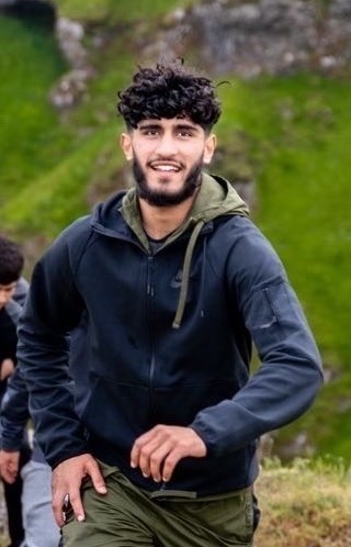 Teenager who died in Bury named as Mohammed Afzal
 
Mohammed, 19, known to his loved ones as Isa, was attacked just before 9pm in a car park on Market Street. He sustained stab wounds and died later from his injuries.

More: orlo.uk/UYK4A