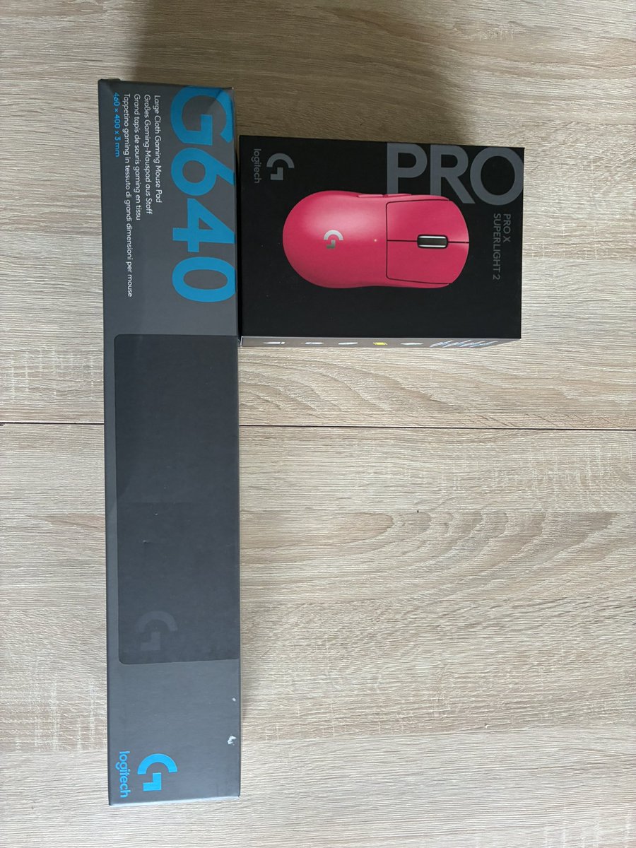 ARROW SeBi (@sebics_) on Twitter photo Danke <a href="/EsportsPlayerF1/">esports player foundation</a> und <a href="/LogitechG/">Logitech G</a> für die Maus und das Mauspad❤️
Gleich wird sich erstmal damit eingespielt 😛 Danke <a href="/EsportsPlayerF1/">esports player foundation</a> und <a href="/LogitechG/">Logitech G</a> für die Maus und das Mauspad❤️
Gleich wird sich erstmal damit eingespielt 😛