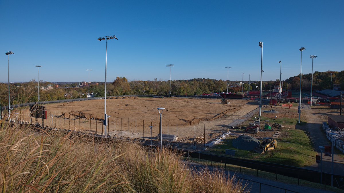 🚨 It’s time for the #LandmarkRewind series. 

We’re spotlighting stories from across the conference. Highlighting championships, community impact, campus updates &amp; more

First up: <a href="/CatholicU_Cards/">Catholic University Athletics</a> Diamond Project Construction Completed

📰 tinyurl.com/3cvcxtn2

#MakeYourMark