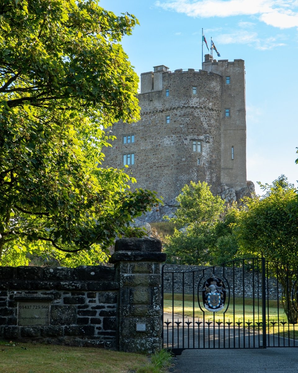 First impressions count, and ours begin at the gates.

Book your dream escape now - rochcastle.com

#rochcastle #celticcollection #pembrokeshire #wales #castle