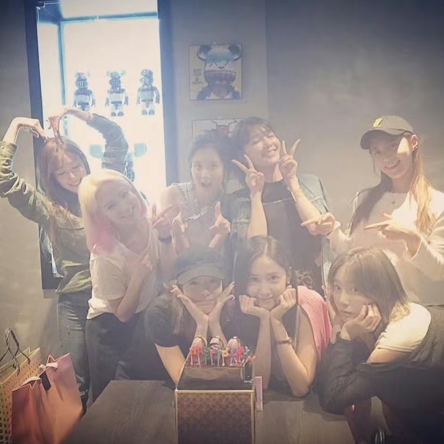 영원히 소녀시대💗
#여전히_소녀시대
#18thLongLastingLoveWithSNSD