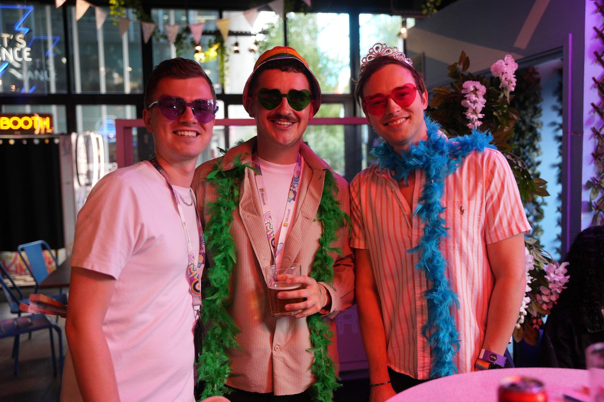 hyve_group's tweet photo. Pride at Hyve is about showing up – proud, visible, and real. From NY to London, our Pryde team created spaces where people felt seen, celebrated, and empowered. And we raised £1,032 for @JustLikeUsUK doing it. 🌈
#LifeAtHyve https://t.co/wRoLQEVCQK