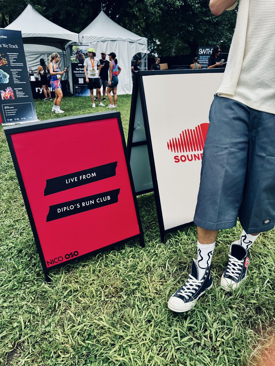 officialnicooso's tweet photo. This is what running with @diplo #DiplosRunClub sounded like - https://t.co/yhVcnqEa0D https://t.co/Y8JG1U7sNF