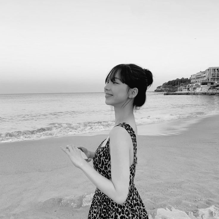 RuhMreta's tweet photo. ㅤㅤㅤㅤ

𝗜𝗻𝘀𝘁𝗮𝗴𝗿𝗮𝗺:
𝘳𝘢𝘳𝘢𝘴𝘨𝘢𝘭𝘭𝘦𝘳𝘺 shared a photo.
“Everyone, they say that this don't work. But I could swear 𝘵𝘩𝘪𝘴 is Heaven, yeah?”

　ㅤㅤㅤ https://t.co/fHfhdHm8y4
