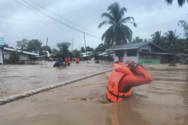 PrensaLatina_cu's tweet photo. La #UnionEuropea ๐ช๐บ divulgรณ que destinรณ 500 mil euros en ayuda humanitaria a #Filipinas ๐ต๐ญ, en respuesta a las inundaciones causadas por las tormentas tropicales #Crising , #Dante y #Emong
Mรกs en #PrensaLatina
๐https://t.co/FJGQ2PNlMJ https://t.co/R751dz0F2X