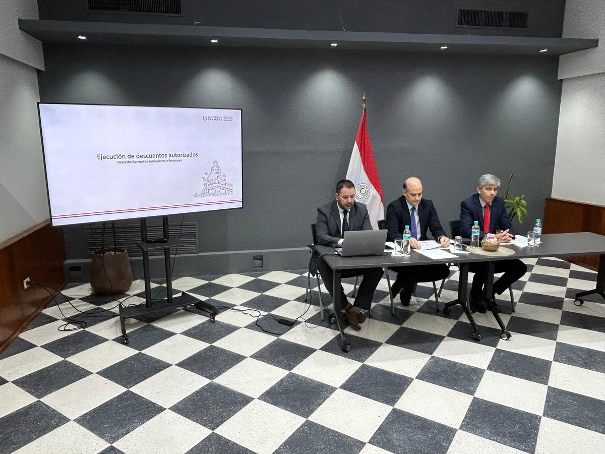 El #MEF actualiza parámetros para ejecutar descuentos sobre haberes jubilatorios y pensiones.

➡️ Seguí la conferencia en Vivo: facebook.com/share/v/19kWUF…