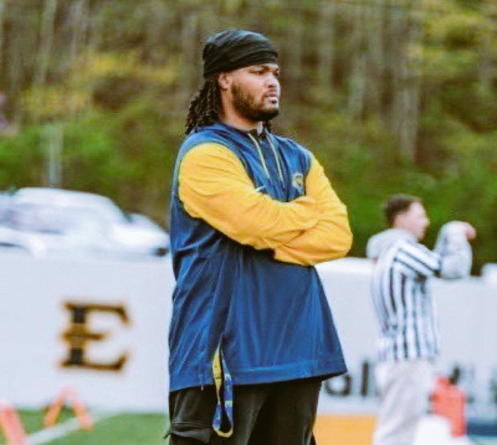 CFB Nation ๐ (@thecfbnation) on Twitter photo Colorado Has Hired Devin Ruffin As Their New Assistant Director of Player Personnel
Ruffin Served As The Director Of Recruiting For Tennessee State Since January
#GoCFB #CollegeFootball #Colorado #GoBuffs #SkoBuffs <a href="/CoachDRuff/">Devin Ruffin</a> Colorado Has Hired Devin Ruffin As Their New Assistant Director of Player Personnel
Ruffin Served As The Director Of Recruiting For Tennessee State Since January
#GoCFB #CollegeFootball #Colorado #GoBuffs #SkoBuffs <a href="/CoachDRuff/">Devin Ruffin</a>