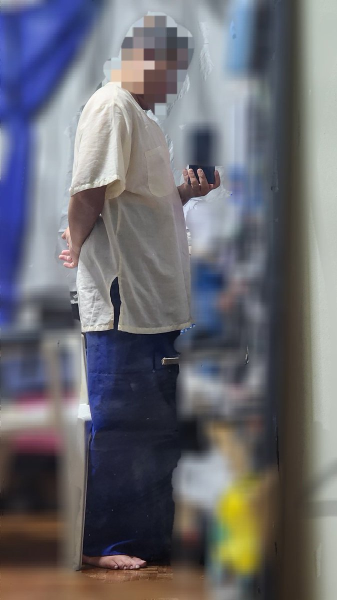 ถ่ายรูปเก็บไว้ แล้วเอามาโชว์นิด ๆ ไว้สร้างอารมณ์ให้ตัวเอง เพราะเล่นกับคนอื่นไม่ได้ ไม่ว่าง... เดือนนี้วุ่นวายแท้ นอนอยู่เฉย ๆ รับงานเสียว อาจจะดีกว่าวิ่งวุ่นหางาน (ขายบริการมัด มันไม่พอกินเว้ยยยย)