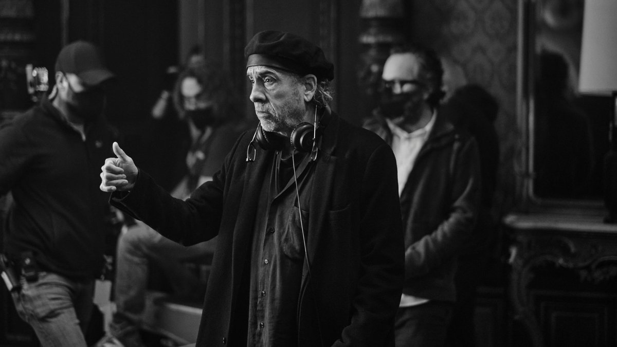 J-2 avant le retour de Monsieur Tim Burton 🎥

MERCREDI saison 2 partie 1, le 6 août. La partie 2, le 3 septembre.