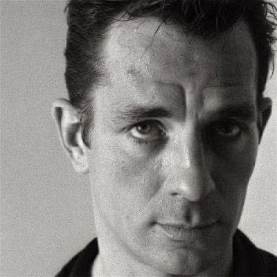 Avoid the world, it’s just 
a lot of dust and drag 
and means nothing 
in the end.

——Jack Kerouac