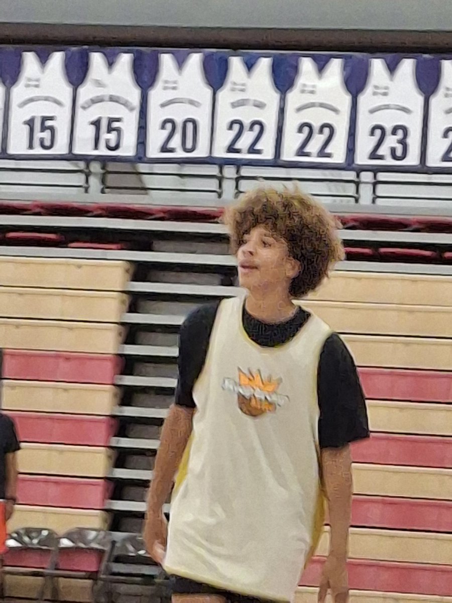 Sunday evening Eye-Catchers @HoopGroupFAACamp from Team #15 in their win over Team #16- 6'1" '29 (Rumson-Fair Haven, NJ) (P-L) &amp; 6'3" '29 Jordan Costley (Springdale Prep, MD) (P-R).