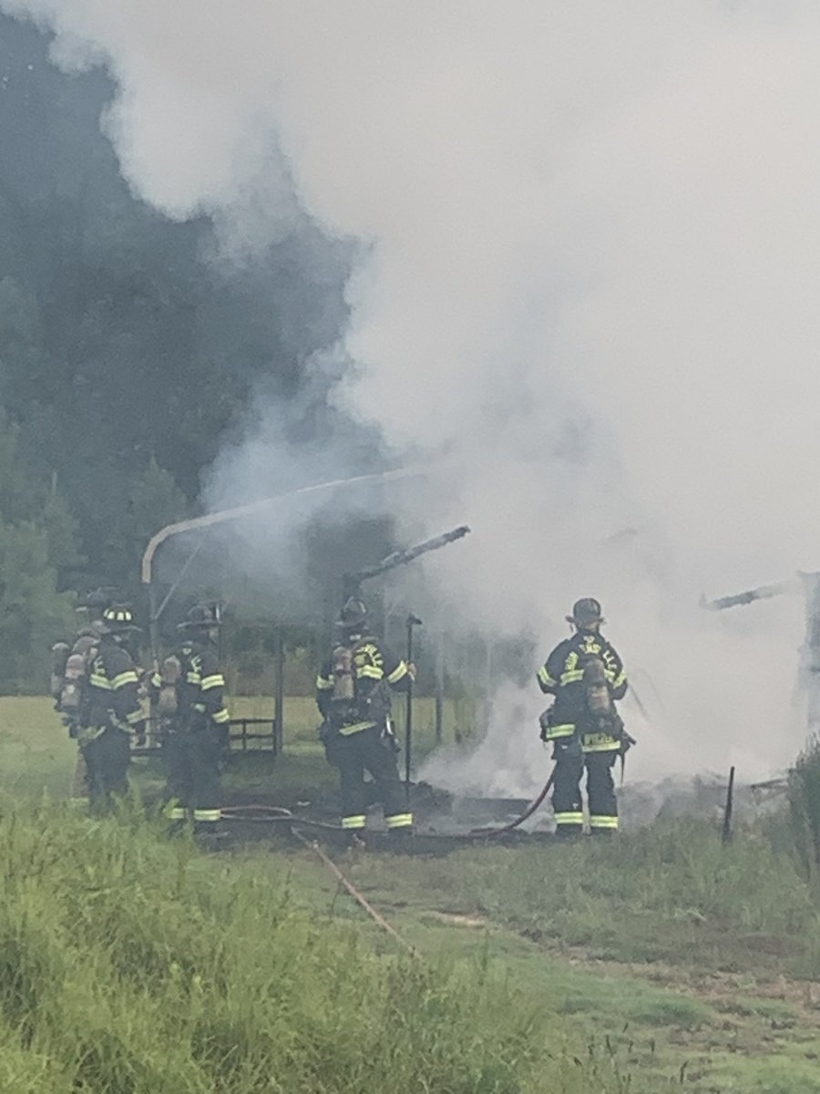 This morning, just before 7am  Stations 1, 4 responded to a fire behind <a href="/LNCharter/">LNCharter Knights</a> Elementary (Hambright Rd). E4 arrived on scene with an out building fully involved. Fire was quickly controlled, but not before destroying sports equipment for the school. #HuntersvilleFD