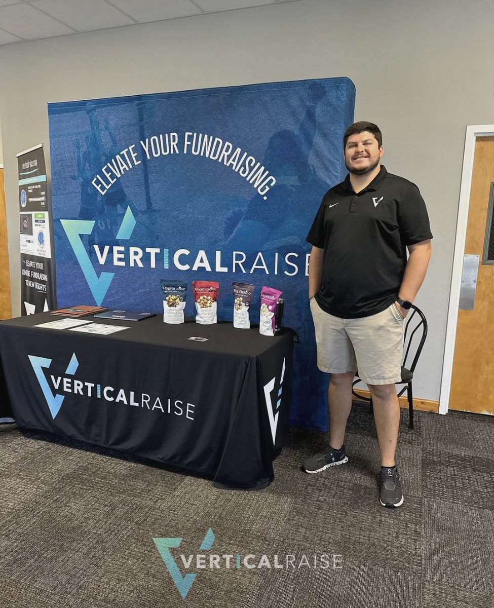 Hagen Scott repped Vertical Raise strong at the 5th Annual North Suncoast Football Media Day for the 2nd year in a row! 💪
Proud to sponsor an event bringing together schools from Pasco, Hernando, Citrus &amp; Sumter counties.
Let’s make this season count! 🏈🔥