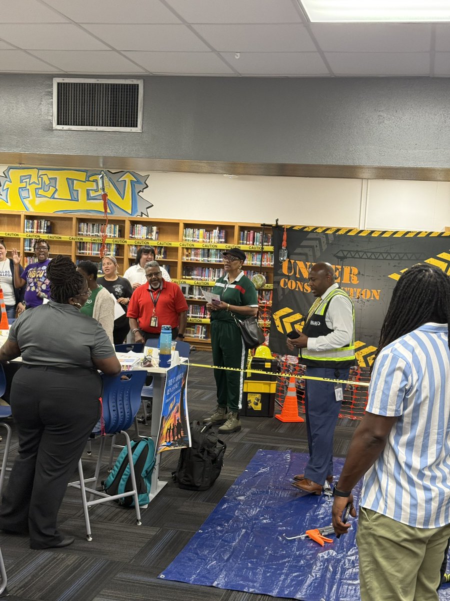 Roberto Gonzalez (@drgplus1) on Twitter photo The Gladiators team is under construction! 🛠️ Principal Gray is leading the charge with trust-building exercises to strengthen the squad. Go <a href="/YMLA_Florence/">YMLA@Florence</a> ! 💪⚔️ The Gladiators team is under construction! 🛠️ Principal Gray is leading the charge with trust-building exercises to strengthen the squad. Go <a href="/YMLA_Florence/">YMLA@Florence</a> ! 💪⚔️