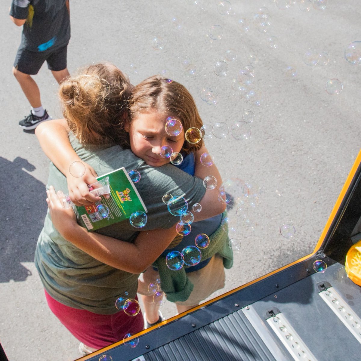 Our Kids GKC (@ourkidsgkc) on Twitter photo It’s so cool seeing all of the ways that our schools show up for our kids. <a href="/NKCSchools/">NKC Schools</a> hosted Books on Wheels together with community partners, where students hopped on a bus with over 400 books to choose from to take home during summer school. What an awesome event! It’s so cool seeing all of the ways that our schools show up for our kids. <a href="/NKCSchools/">NKC Schools</a> hosted Books on Wheels together with community partners, where students hopped on a bus with over 400 books to choose from to take home during summer school. What an awesome event!