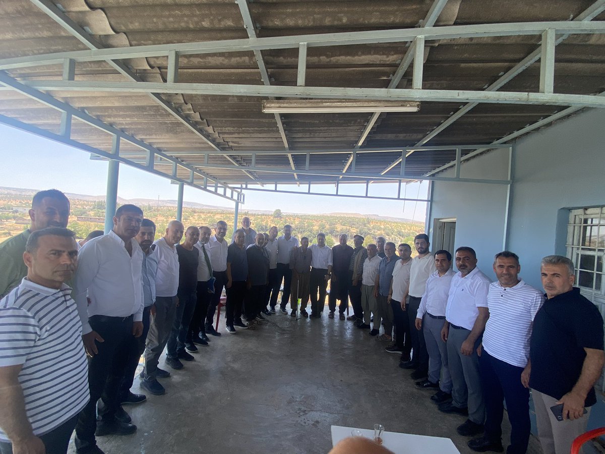 Ali ŞAHİN (@alisahin501) on Twitter photo 📍NİZİP TURLU MAHALLESİ
<a href="/GaziantepBeld/">Gaziantep Büyükşehir</a> Başkan Vekilimiz <a href="/mehmethaz/">Mehmet Haz</a>, İl Yönetim Kurulu üyelerimiz, Nizip AK Parti İlçe Başkanımız <a href="/yakupkarakus7/">yakup karakus</a> ve teşkilat üyelerimizle Turlu mahalle muhtarımız Ahmet Aydın ve sakinlerimizi ziyaret ettik...
<a href="/AKPartiG_Antep/">AK Parti Gaziantep</a>
<a href="/akparti_nizip/">AK Parti Nizip İlçe Başkanlığı</a> 📍NİZİP TURLU MAHALLESİ
<a href="/GaziantepBeld/">Gaziantep Büyükşehir</a> Başkan Vekilimiz <a href="/mehmethaz/">Mehmet Haz</a>, İl Yönetim Kurulu üyelerimiz, Nizip AK Parti İlçe Başkanımız <a href="/yakupkarakus7/">yakup karakus</a> ve teşkilat üyelerimizle Turlu mahalle muhtarımız Ahmet Aydın ve sakinlerimizi ziyaret ettik...
<a href="/AKPartiG_Antep/">AK Parti Gaziantep</a>
<a href="/akparti_nizip/">AK Parti Nizip İlçe Başkanlığı</a>