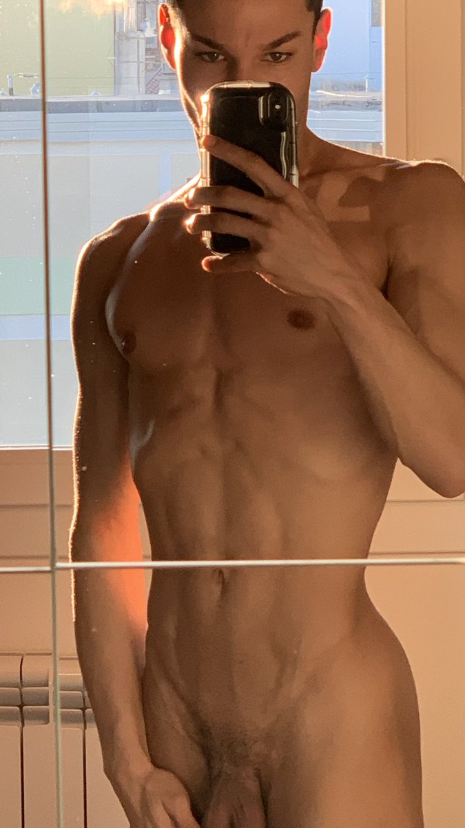 bsky.app/profile/mdolla…