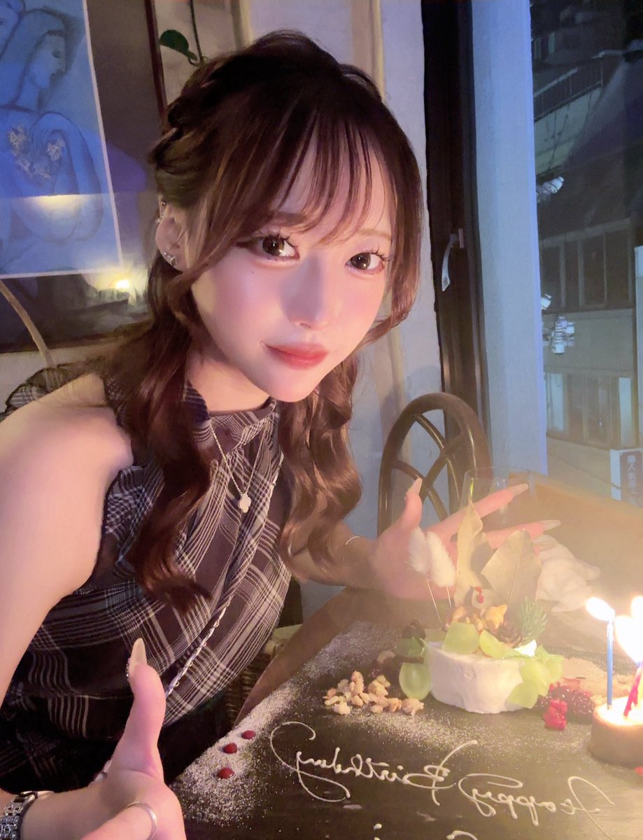 _4zlp's tweet image. 大人になりたくないな