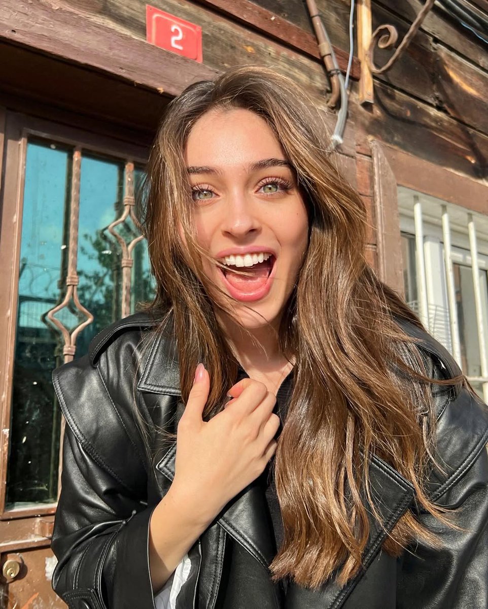 Cemre Baysel and her pretty smile 🫠
