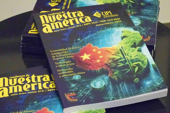 Número 14 de la revista <a href="/CNA_CIPI/">Revista Cuadernos de Nuestra América</a> contiene artículos que nos permitirán conocer con profundidad la política exterior #China.

Felicitamos al colectivo de <a href="/CIPICuba/">CIPI</a> por este volumen especial, en contexto del 65 aniversario del establecimiento de las relaciones entre ambos países.