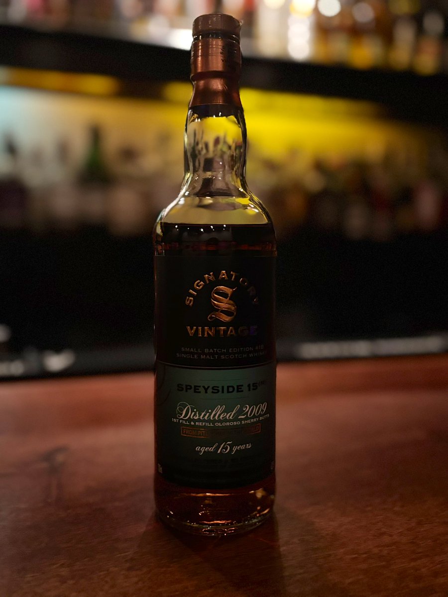 BarRiach_0917's tweet photo. 8月4日 月曜日Open19:00-Close3:00
本日もよろしくお願いします🙇
SIGNATORY SPEYSIDE (M) 15years
#BarRiach
#SIGNATORY
#中書島
#伏見
#ウィスキー https://t.co/6vtxidSnP9