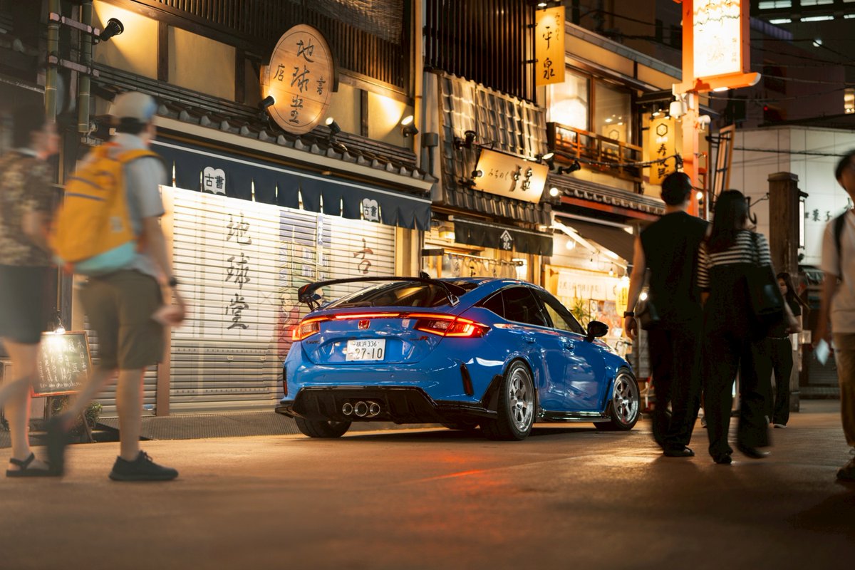 フナタン tweet media