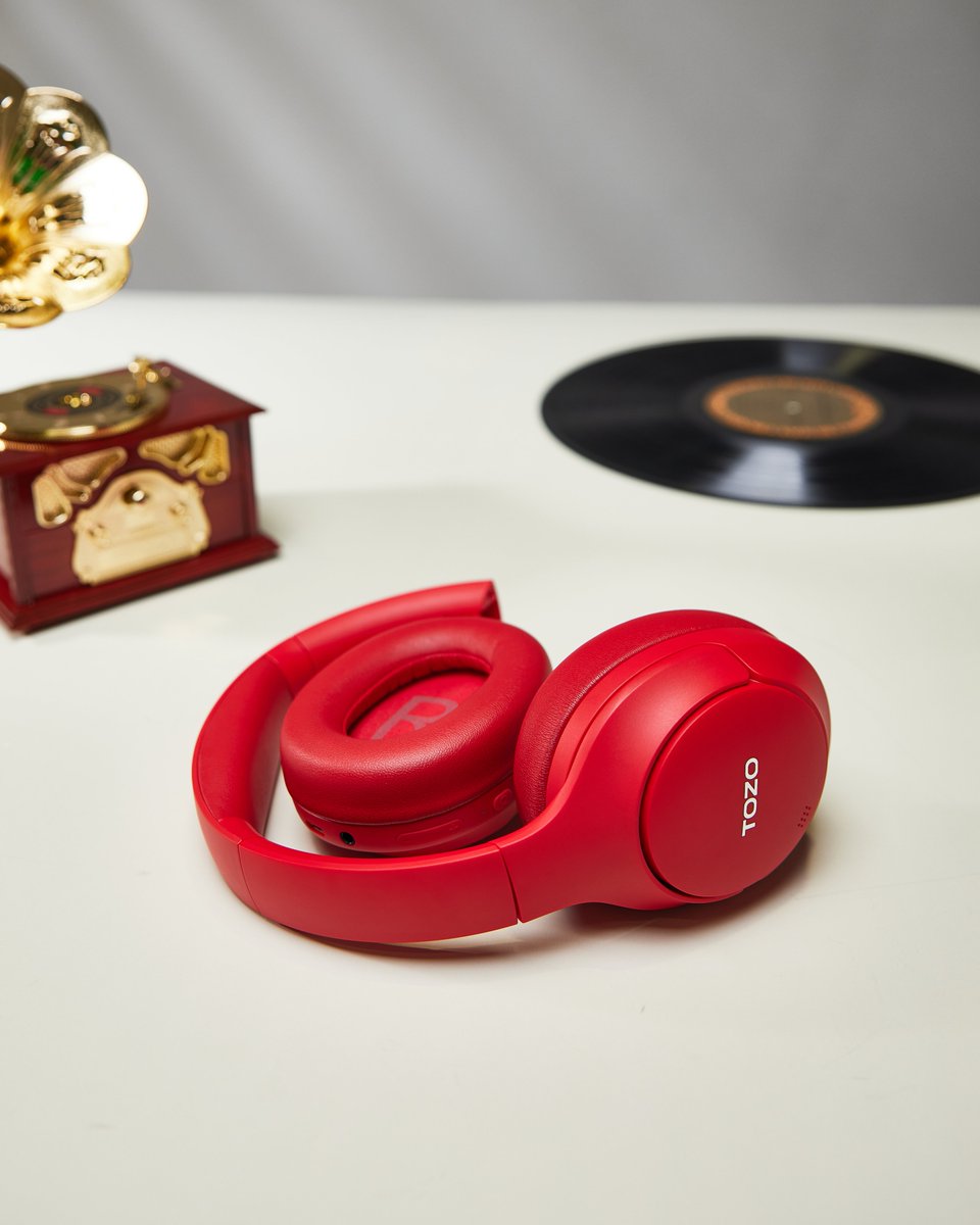 Immerse yourself in rich, resonant sound. TOZO headphones deliver an exceptional listening experience, blending timeless elegance with superior audio quality. 

#TOZO #HT2 #MyTOZO #Headphones #Audiophile #HighFidelity #MusicLover