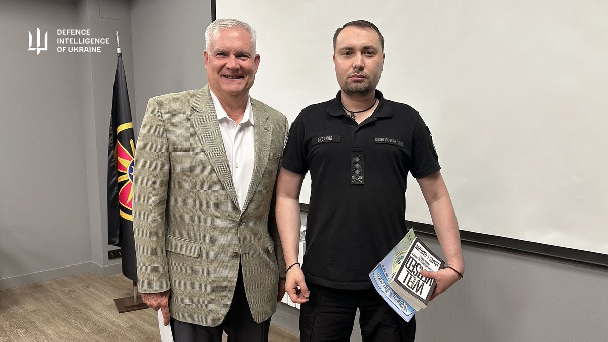 I had the pleasure of meeting with 
Dr. Jim Garlow and his wife Rosemary Garlow, founders of the Well Versed organization; Chad Connelly, founder and CEO of Faith Wins; Gary Marx, President of Madison Strategies LLC and The Concord Fund; and Roman Chukhvitsky.