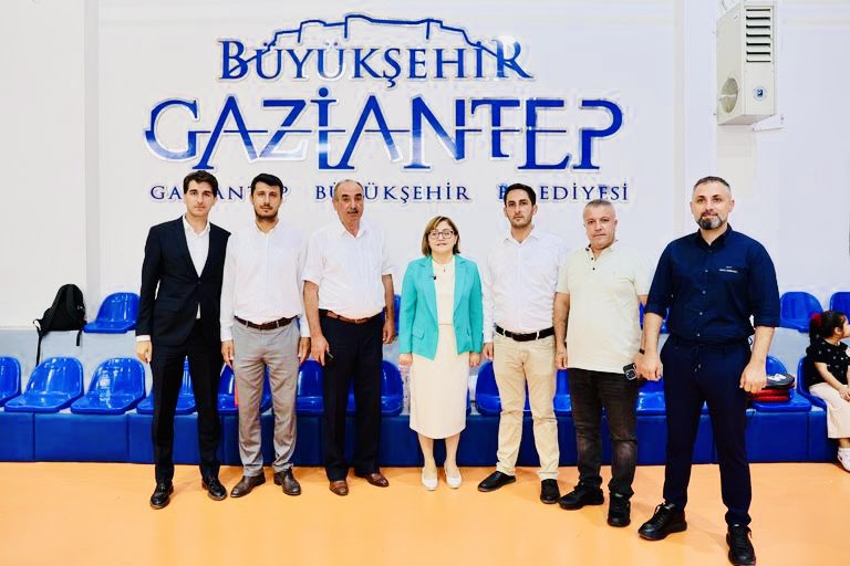 𝓑𝓾̈𝓵𝓮𝓷𝓽 𝓑𝓮𝓻𝓴 (@bulentberk3) on Twitter photo Büyükşehir Belediye Başkanımız
Sayın <a href="/FatmaSahin/">Fatma Şahin</a> Başkanımızla bir araya gelerek vatandaşlarımızın taleblerini ilettik
Sayın Başkanıma ilgi ve alakasından dolayı vatandaşlarımız adına teşekkür ediyoruz.
<a href="/FatmaSahin/">Fatma Şahin</a> Büyükşehir Belediye Başkanımız
Sayın <a href="/FatmaSahin/">Fatma Şahin</a> Başkanımızla bir araya gelerek vatandaşlarımızın taleblerini ilettik
Sayın Başkanıma ilgi ve alakasından dolayı vatandaşlarımız adına teşekkür ediyoruz.
<a href="/FatmaSahin/">Fatma Şahin</a>