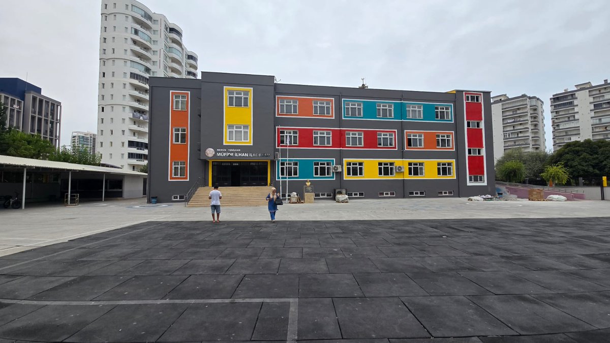 🇹🇷Geleceğe açılan sihirli kapımızın dış cephe  yenileme çalışmalarında son durum...🇹🇷 <a href="/Yusuf__Tekin/">Yusuf Tekin</a> <a href="/MersinMEM/">Mersin İl Millî Eğitim Müdürlüğü</a> <a href="/fazilet_durmus/">Fazilet Öğretmen 🇹🇷</a> <a href="/yenisehirmem_33/">Yenişehir İlçe Milli Eğitim Müdürlüğü</a> <a href="/necmidinc/">M.Necmeddin Dinç</a> <a href="/OguzhanTulucu/">Oğuzhan TÜLÜCÜ</a>