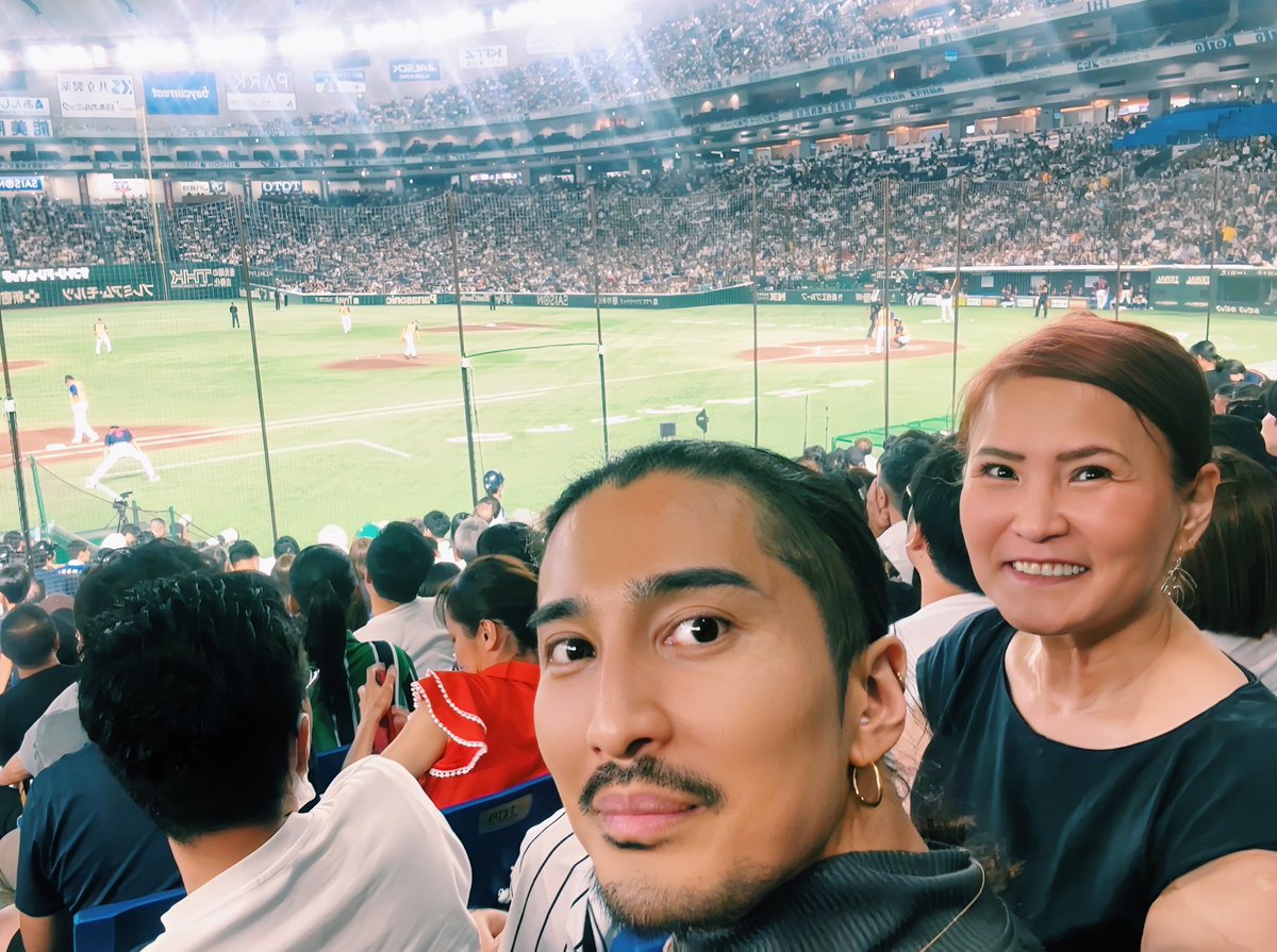 母が野球を観たいというので、サントリードリームマッチ２０２5。