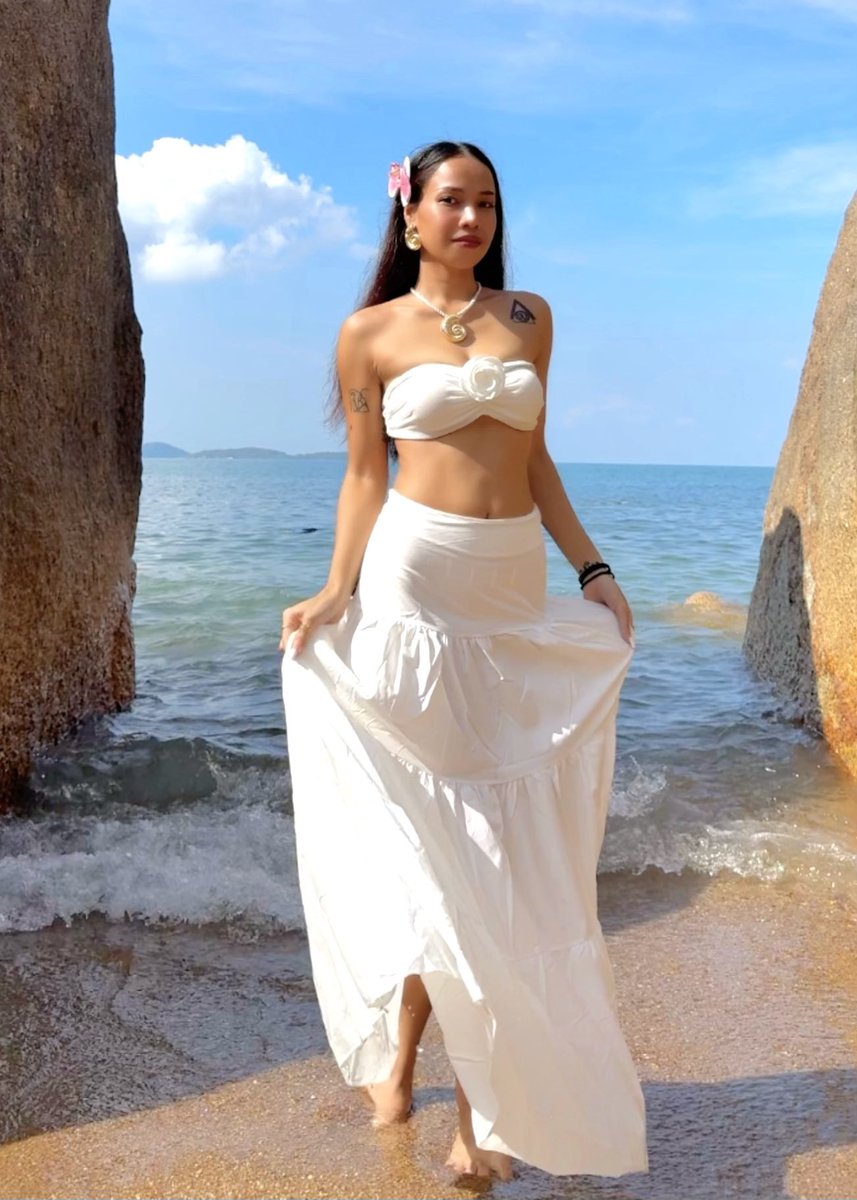 NamziiWw's tweet photo. Samui beaches are so beautiful 🤍
#kohsamui #samuiisland #coralcovebeach #beachgirl #สมุยสวยเสมอ #เกาะสมุย #foryou #fypシ https://t.co/fJ4mbAECHu