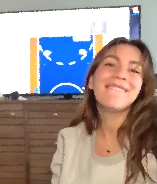 "How I take his attention from his favorite show 🌍😨"

A THRÊAD 🫚📽️