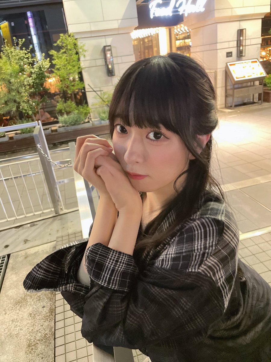 Post by 菅叶和（かんかんな）Official on X: 😐🙂！