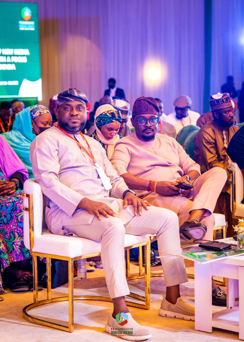 John Oyesile, mPSN. RPharmS. (@oyesilejohn) on Twitter photo <a href="/Riddwane/">AJE</a> and <a href="/fimiletoks/">Dr. Toks 🦇 ( Anígilájé )</a>
You caps fit.
Your faces show.
Your shoes shine.
Well done!
By the way, where una keep herdsman <a href="/Mr_JAGs/">Jubril A. Gawat</a> ? <a href="/Riddwane/">AJE</a> and <a href="/fimiletoks/">Dr. Toks 🦇 ( Anígilájé )</a>
You caps fit.
Your faces show.
Your shoes shine.
Well done!
By the way, where una keep herdsman <a href="/Mr_JAGs/">Jubril A. Gawat</a> ?