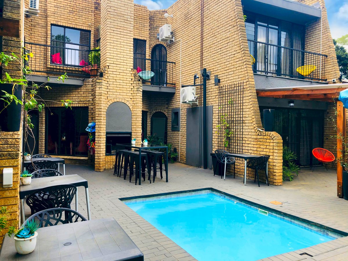 GrafitiBelaBela's tweet image. Swimming at Grafiti this coming Spring is about to get a whole lot better... #staytuned #excitingchanges #watchthisspace