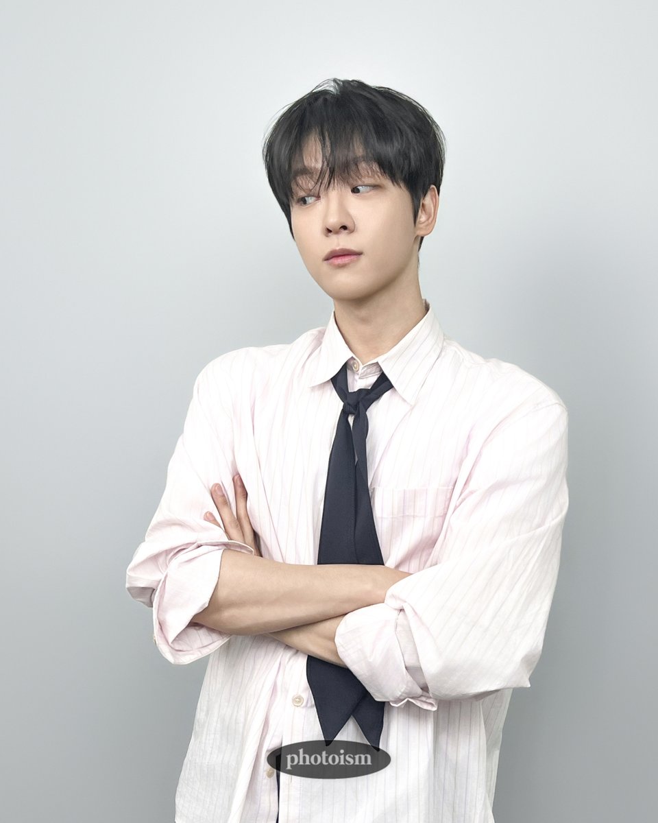 PHOTOISM X LEE TAE VIN

초코민트 🍫 보다
스트로베리 🍓 보다
쿠키앤크림 🍪 보다

달콤한 비쥬얼 🍬 이태빈이 좋아 ٩(๑˃̵ᴗ˂̵)و

#포토이즘 #이태빈

ONLY IN PHOTOISM