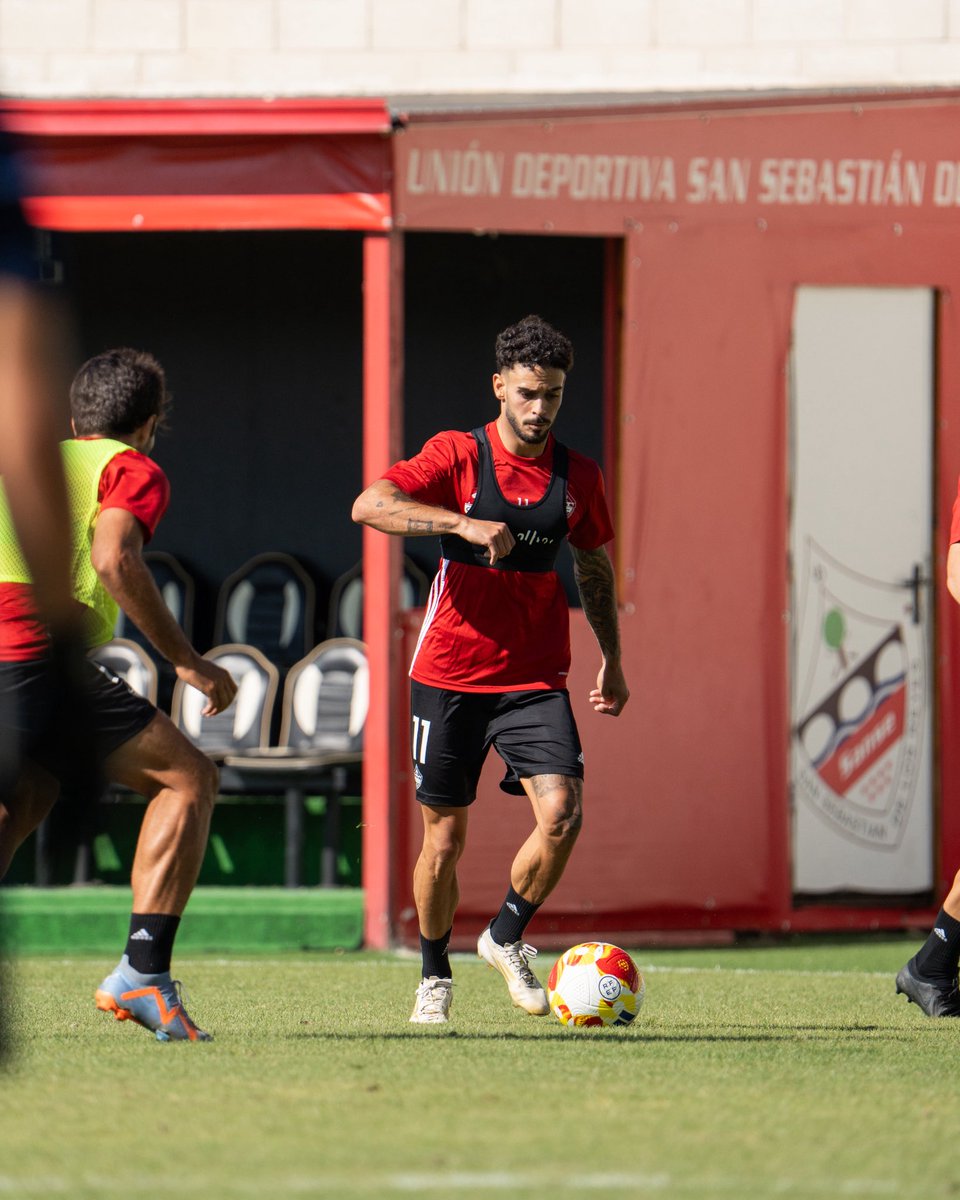 👍🏼 ¡Lunes superado con éxito!

#VamosSanse🇵🇱
#CreerLucharVencer🤞🏼