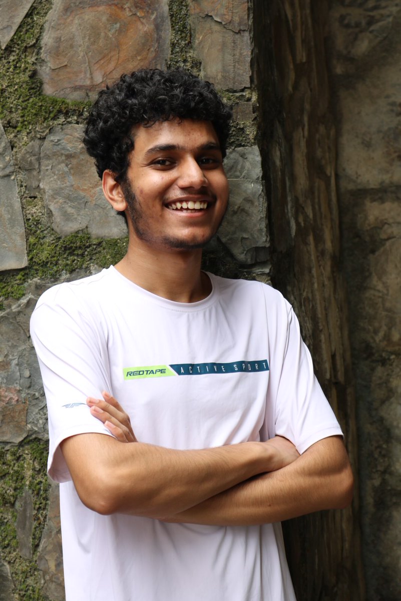 Hey, I’m Arjun (19) from India

Dropped out of high school to make build on the internet.

Now I want to move to sf

– Started coding at 9

– Built &amp; sold WP themes (13–15 yo)

– Created Nerdclump (Ghost-based)

– Got $4k+ freelance via <a href="/Ghost/">Ghost</a> forums

– Sold AI wrappers on