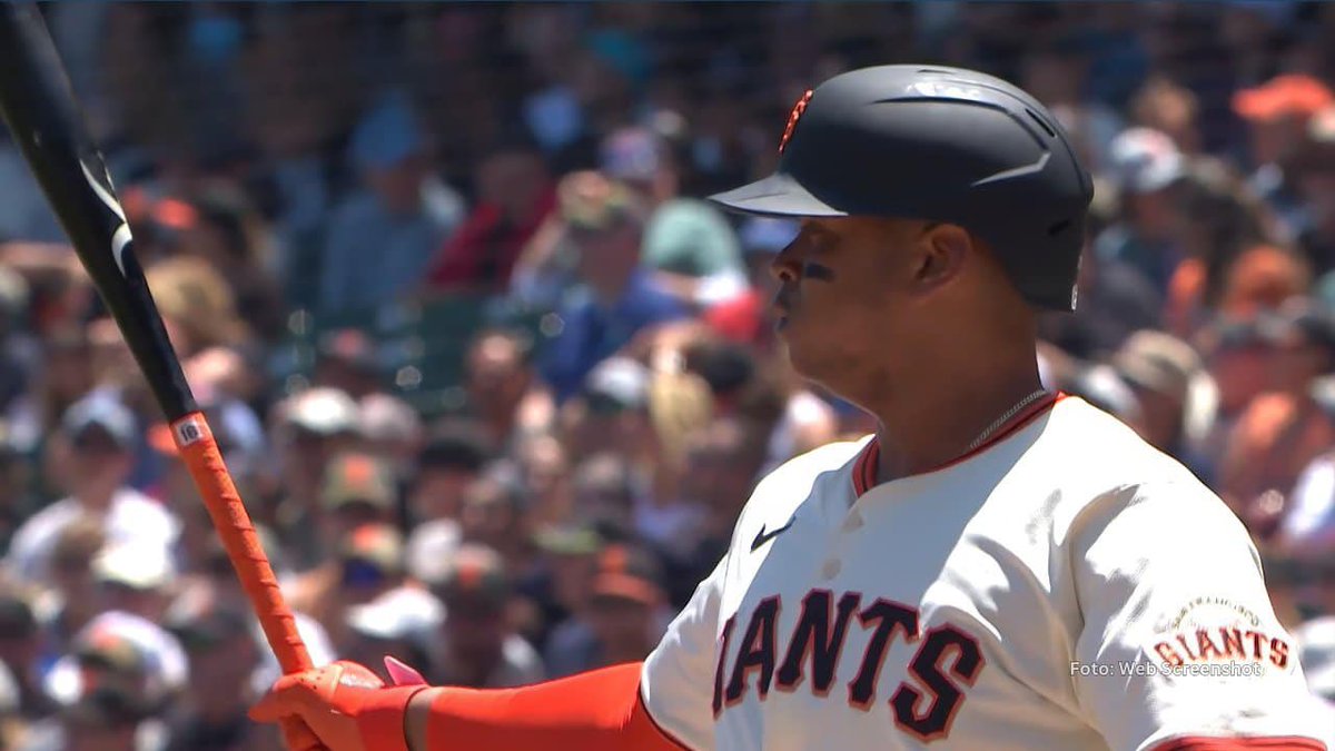 Rafael Devers engrandece a los Gigantes en Nueva York ante los Mets 

Más en acento.com.do/deportes/el-do… #Acento #AcentoDiario