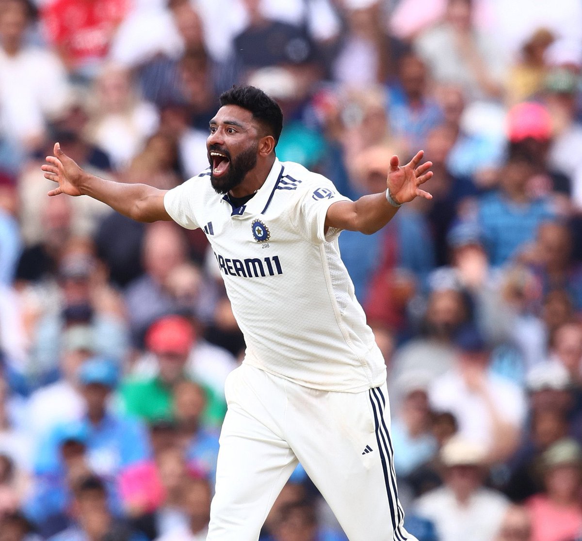 डीएसपी सिराज ...... 🎯 रोमांचक जीत
#INDvsEND #Congratulations #Siraj