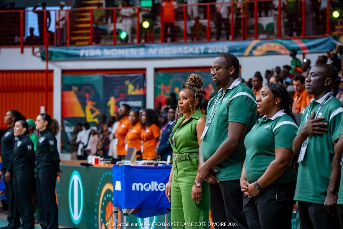 Ils ont mis dans encadrement local. Non pas par manque de moyens, mais parce que c’est ce qui doit être fait. Et cela démontre la confiance que les institutions accordent aux talents nationaux. Y a des pays même jeu de dame ou ludo ils mettent dans coach expa. 

📸 Le Grouilleur