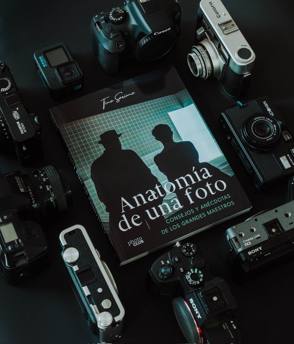 📚 'Anatomía de una foto' de <a href="/tinosoriano/">Tino Soriano</a> te sumerge en los aspectos prácticos que definen una buena foto. Inspirado en grandes maestros como Capa y Cartier-Bresson, <a href="/tinosoriano/">Tino Soriano</a> nos ofrece una metodología que te permitirá perfeccionar tus habilidades.

👉 bit.ly/3YsqUFG