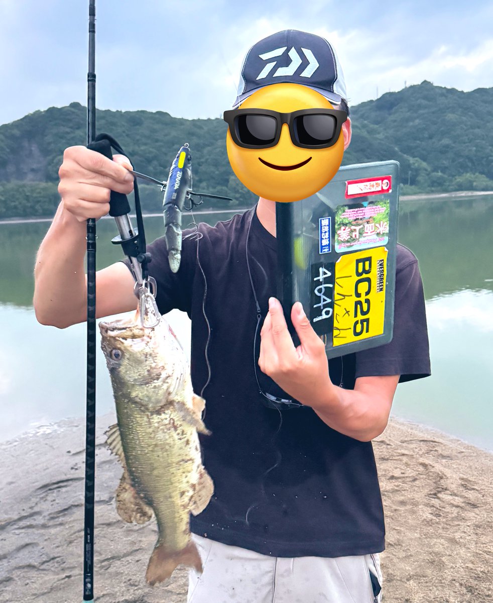 ZC33sswiftsport's tweet photo. あー気持ち良いですなぁ。
スローで深いところ巻いてたら出た💥
今日3匹釣れたから最高🐽
①カエス トウダ
②45センチ
③7種目
#カエス
#トウダ
#デカハネGP
#水面上等
#4649
ダム湖
@suimenjyoutou https://t.co/jZETxOMNrS