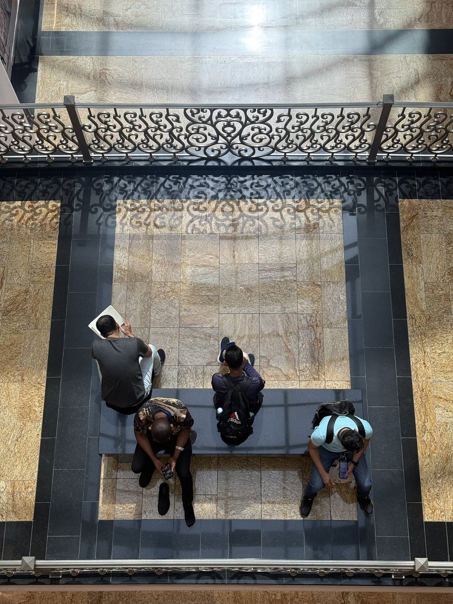 Mostly zombies and a reader