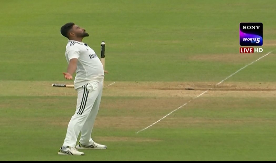 Pawar7Deepak's tweet photo. We believe in siraj Bhai
#Siraj #INDvsENGTest #Test #ENGvsIND https://t.co/mcrpm5dFh3
