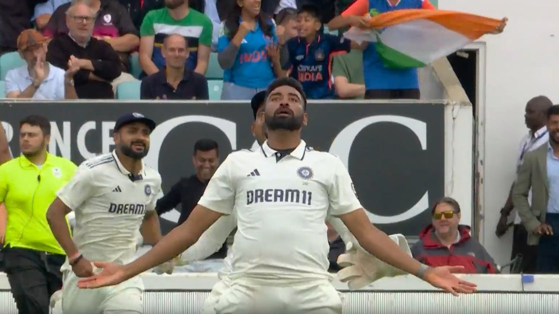 Mohammed Siraj was in his 31st over and still was clocking 145kmph. 

- You just cannot stand up and salute this man, the intensity with which he bowled even after playing all 5 Tests is remarkable. 🇮🇳 #OvalTest #ENGvsIND #Siraj