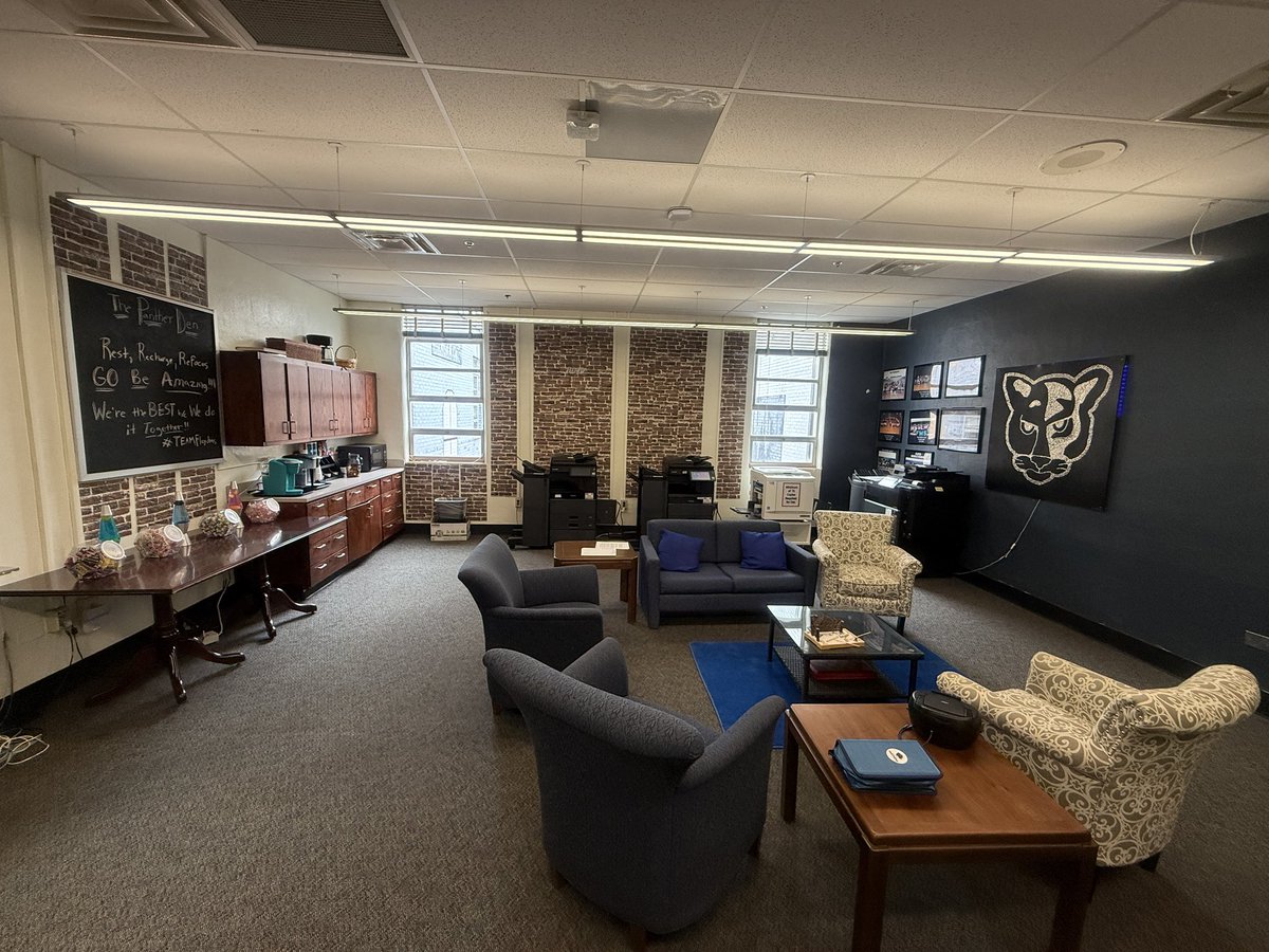 DrABHosey's tweet photo. Upgrades to our “Panther Den” staff area complete. Coffee, candy bar & snacks ready… let’s go!#Teamfloydms @FloydMSCobb https://t.co/f9phWs60i5