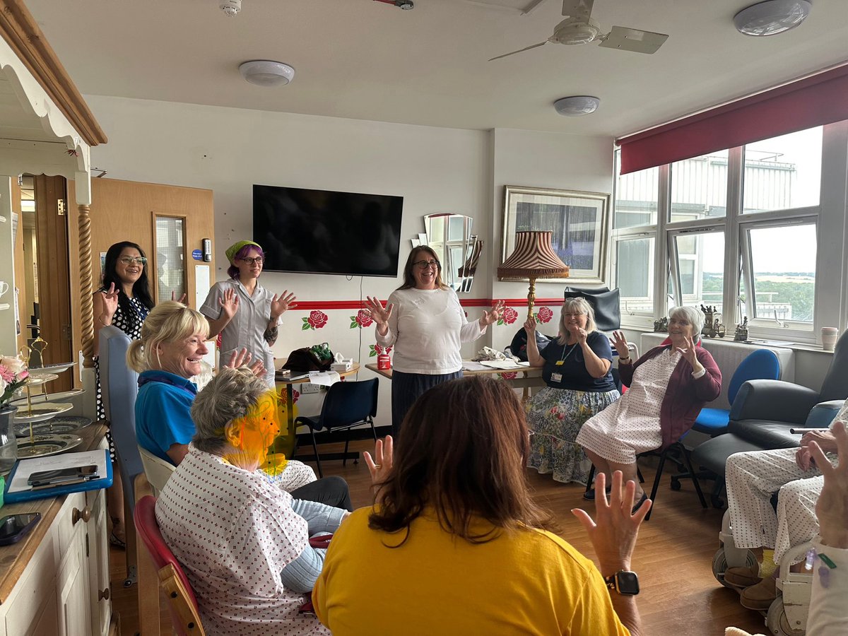 Deepa Austin (@deepaaustin) on Twitter photo Day 1# CreativeRecovery# PreventDeconditioning <a href="/enherts/">East and North Hertfordshire Teaching NHS Trust</a> <a href="/ENHHCharity/">East and North Hertfordshire Hospitals' Charity</a><a href="/SandraCruicksh5/">Sandra Cruickshank💙</a><a href="/lisawebbOT/">Lisa Webb</a> Day 1# CreativeRecovery# PreventDeconditioning <a href="/enherts/">East and North Hertfordshire Teaching NHS Trust</a> <a href="/ENHHCharity/">East and North Hertfordshire Hospitals' Charity</a><a href="/SandraCruicksh5/">Sandra Cruickshank💙</a><a href="/lisawebbOT/">Lisa Webb</a>